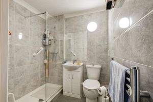 SHOWER ROOM- click for photo gallery